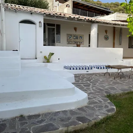Le Ulivo Di Rinella Holiday home *