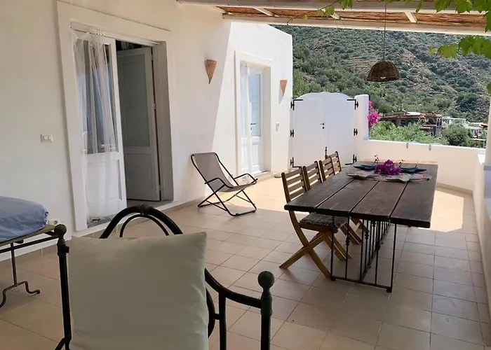 Le Ulivo Di Rinella Leni